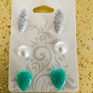 Lively Stones Accessories: Studded Earrings